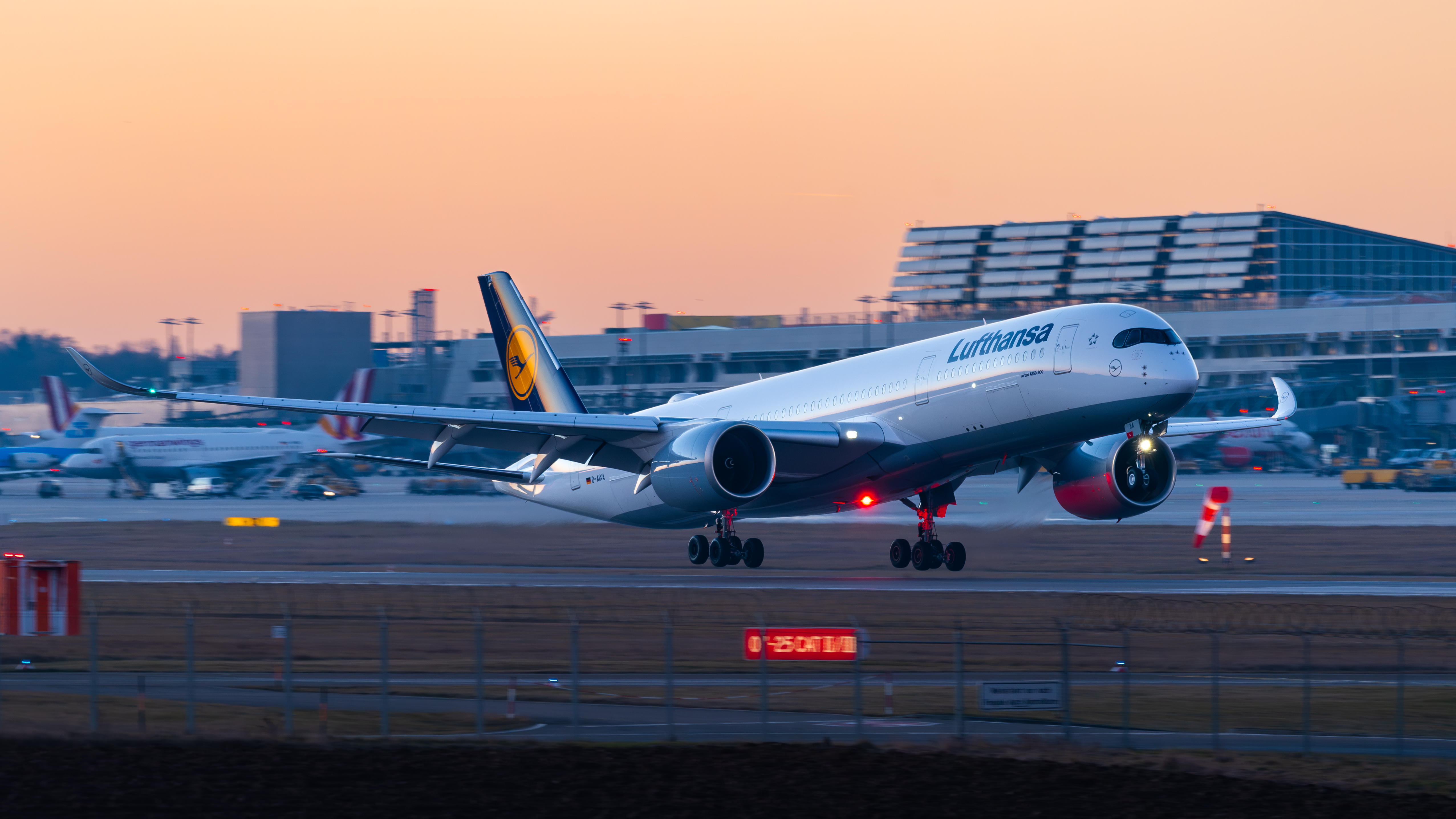 Lufthansa Airbus A350 source photo.
