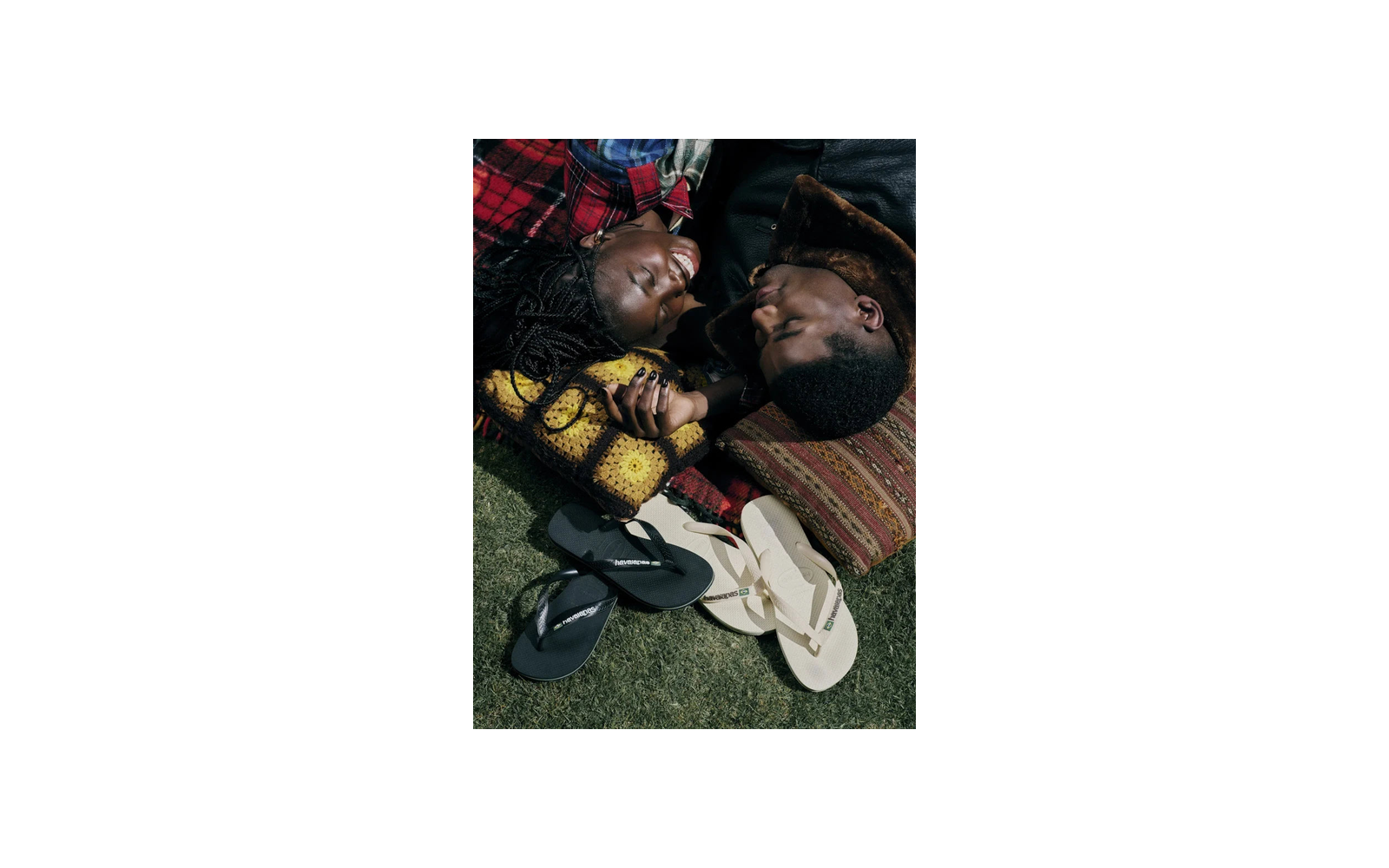 Havaianas campaign showing people with sandals